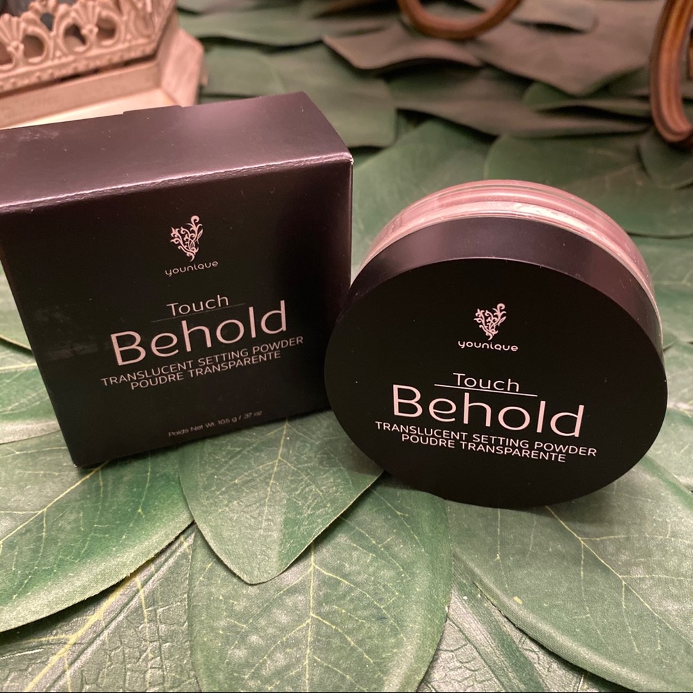 NEW IN BOX - Behold translucent setting powder